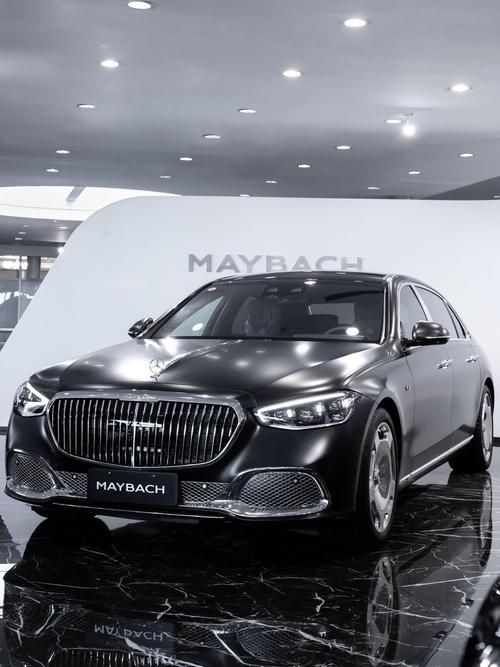 重庆108岚图汽车的售后服务让用户无忧出行，迈巴赫未来的豪华车趋势